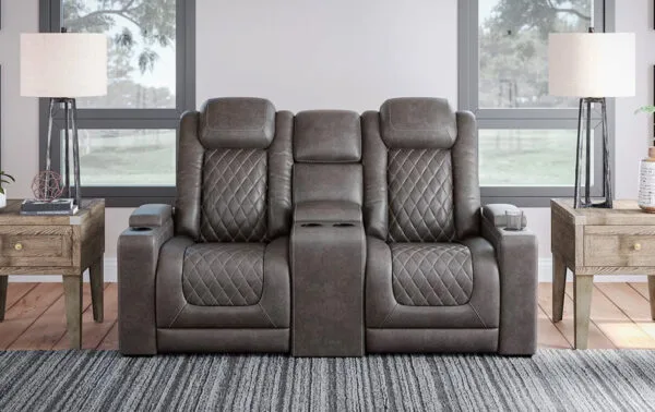 Hyllmont Living Room Set