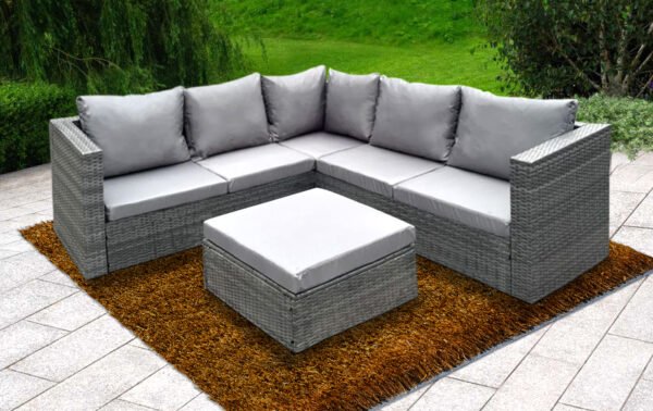 Orian Outdoor Sectional with Ottoman