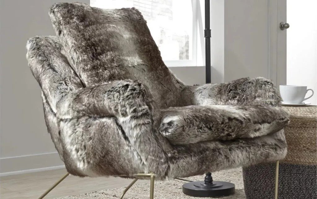 Fur accent chair for holiday home decor